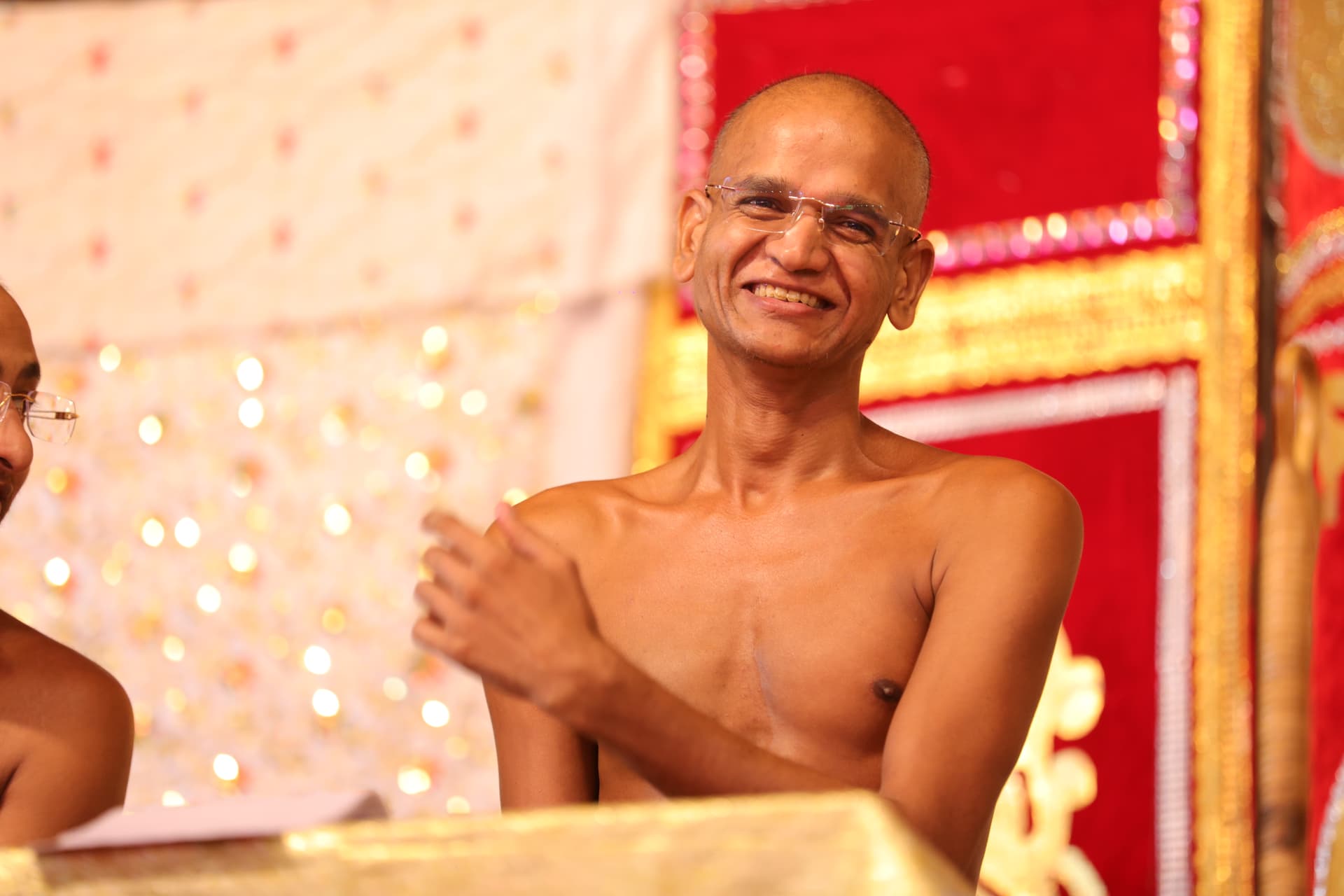 मुनि श्री अप्रमित सागर जी महाराज