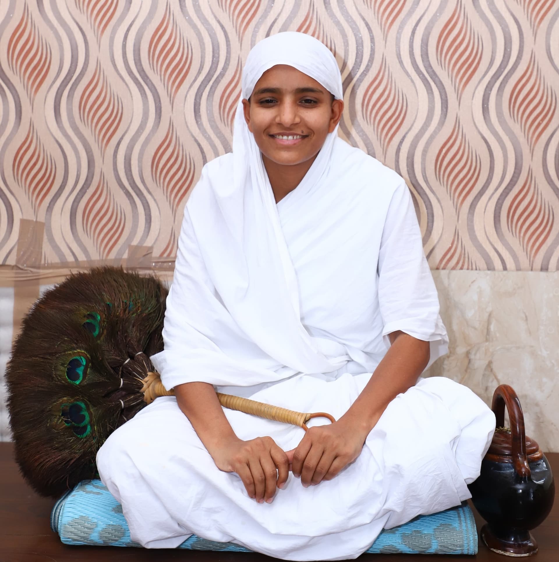 आर्यिका श्री 105 विगुंजन माताजी